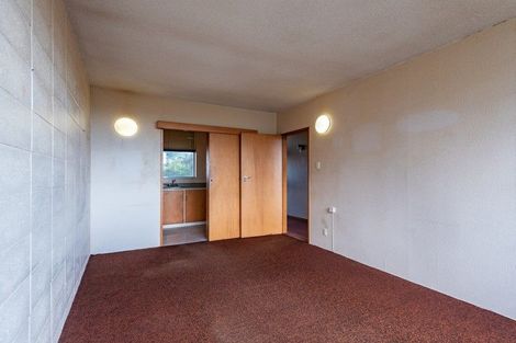 Photo of property in Beresford Apartments, 16/118 Russell Terrace, Berhampore, Wellington, 6023