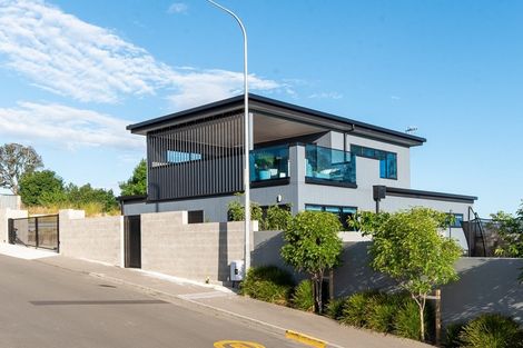 Photo of property in 19 Hospital Terrace, Hospital Hill, Napier, 4110