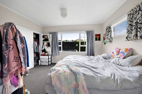 Photo of property in 12 Mccarthy Street, Hawera, 4610