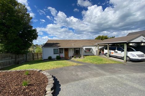 Photo of property in 4 Waiora Road, Stanmore Bay, Whangaparaoa, 0932