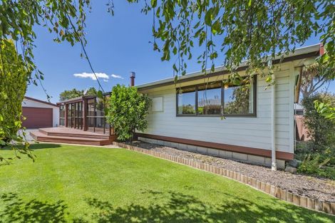 Photo of property in 8 Clayton Road, Amberley, 7410