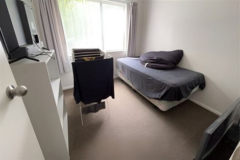 Photo of property in 5 Justamere Place, Weymouth, Auckland, 2103