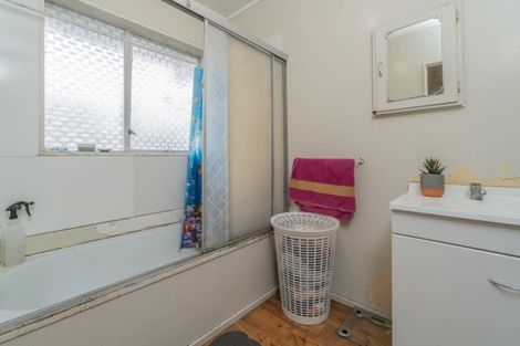 Photo of property in 4/36 Parr Road South, Point Chevalier, Auckland, 1025