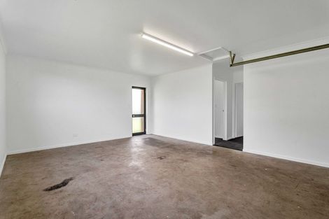 Photo of property in 40 Rona Road, Brixton, Waitara, 4382