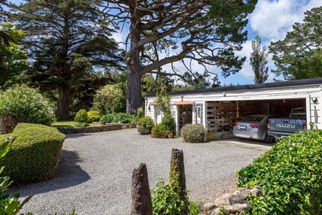 Photo of property in 977 Kakariki Road, Eketahuna, 4995