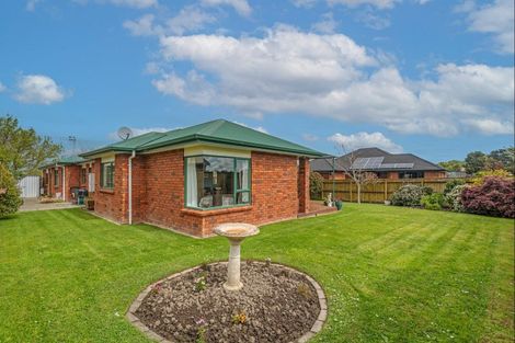 Photo of property in 9 Brookside Close, Highbury, Palmerston North, 4412