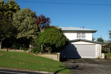 Photo of property in 1/56 Rodney Street, Howick, Auckland, 2014