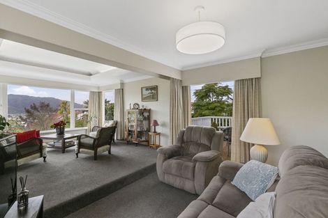 Photo of property in 7 Onehuka Road, Tirohanga, Lower Hutt, 5010