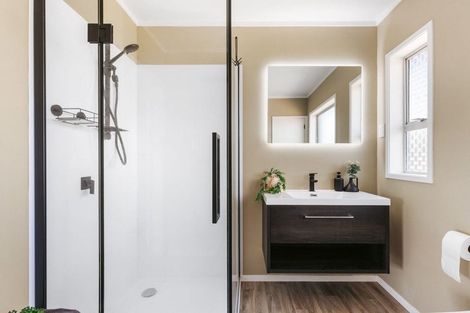 Photo of property in 138b Kingswood Road, Brookfield, Tauranga, 3110