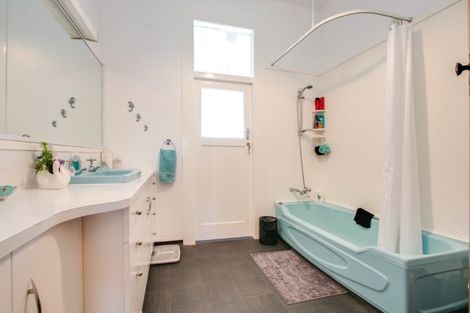 Photo of property in 154 Nelson Crescent, Napier South, Napier, 4110