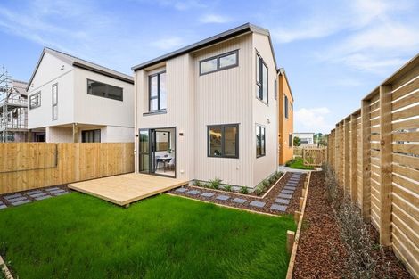 Photo of property in 192 Henwood Road, Westgate, 0814
