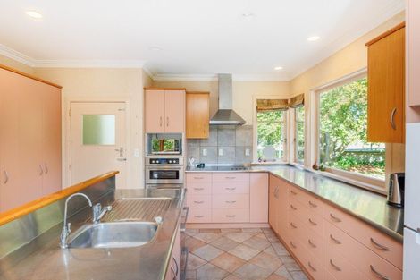 Photo of property in 122 Jickell Street, Hokowhitu, Palmerston North, 4410