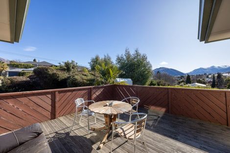 Photo of property in 73 Totara Terrace, Wanaka, 9305