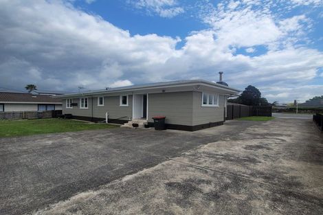 Photo of property in 1/47 Clevedon Road, Papakura, 2110