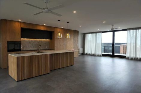 Photo of property in 1/1157 South Road, Oakura, 4314