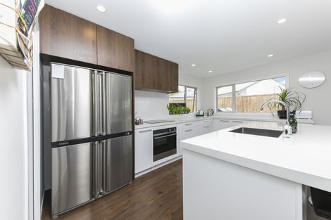 Photo of property in 3a Applemoors Way, Riverhead, 0820