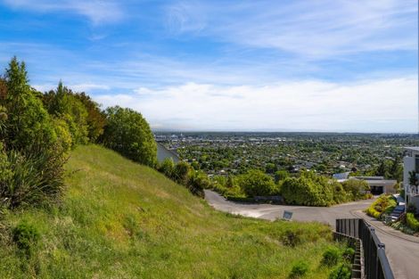 Photo of property in 27 Iles Lane, Cashmere, Christchurch, 8022