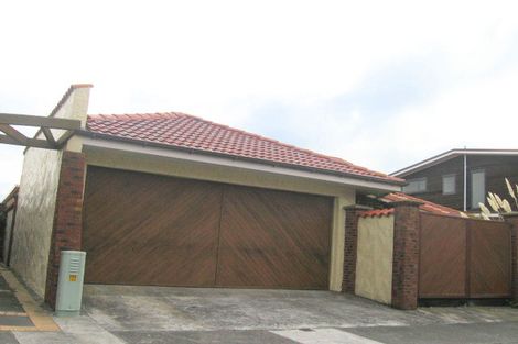 Photo of property in 39 Kaikoura Street, Maupuia, Wellington, 6022