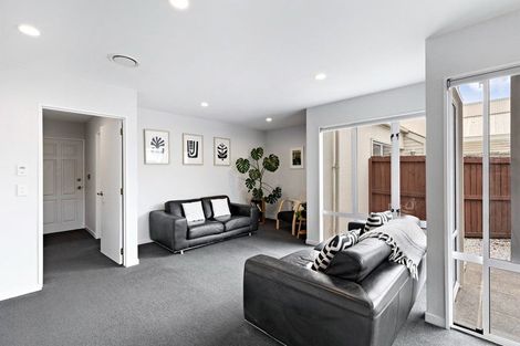 Photo of property in 2/18 Palatine Terrace, Huntsbury, Christchurch, 8022