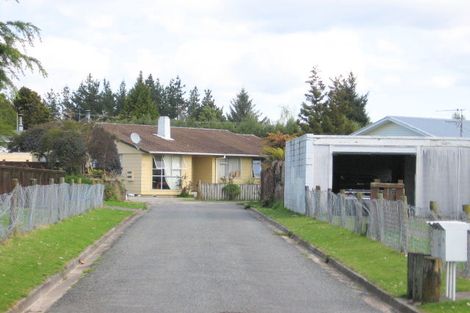 Photo of property in 22 Tania Crescent, Western Heights, Rotorua, 3015