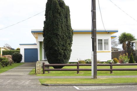 Photo of property in 266 Mangorei Road, Merrilands, New Plymouth, 4312