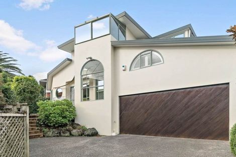 Photo of property in 2/10 Norman Road, Hauraki, Auckland, 0622