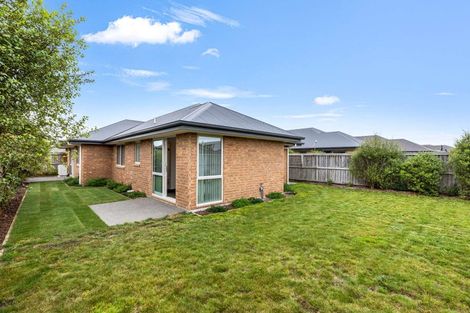 Photo of property in 37 Sutherland Drive, Kaiapoi, 7630