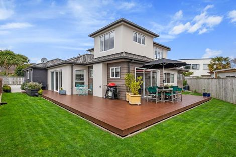 Photo of property in 8 Saint Columbans Grove, Boulcott, Lower Hutt, 5010