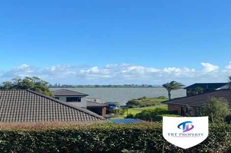 Photo of property in 40 St Annes Crescent, Wattle Downs, Auckland, 2103