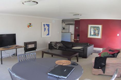 Photo of property in 45 Queen Street, Mount Victoria, Wellington, 6011