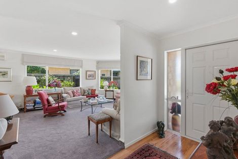 Photo of property in 10 Barrett Drive, Waikanae Beach, Waikanae, 5036