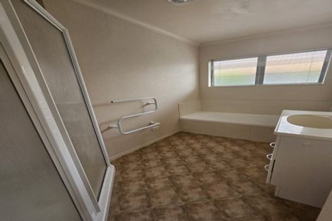 Photo of property in 2 Moffat Way, Bethlehem, Tauranga, 3110