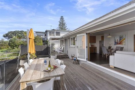 Photo of property in 50 Clovelly Road, Bucklands Beach, Auckland, 2012