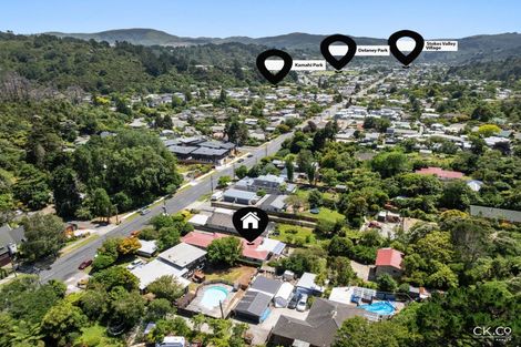 Photo of property in 465 Stokes Valley Road, Stokes Valley, Lower Hutt, 5019