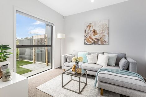 Photo of property in 40 Koreke Close, Kenepuru, Porirua, 5022