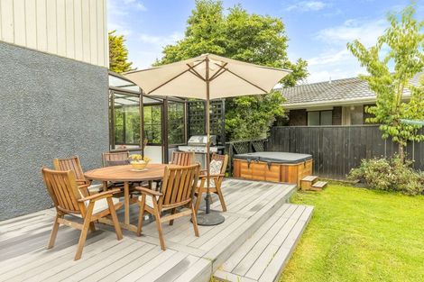 Photo of property in 261 Te Moana Road, Waikanae, 5036