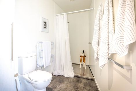 Photo of property in 33c Ocean Road, Surfdale, Waiheke Island, 1081