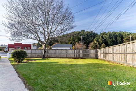Photo of property in 1 Glenross Street, Glenross, Dunedin, 9011