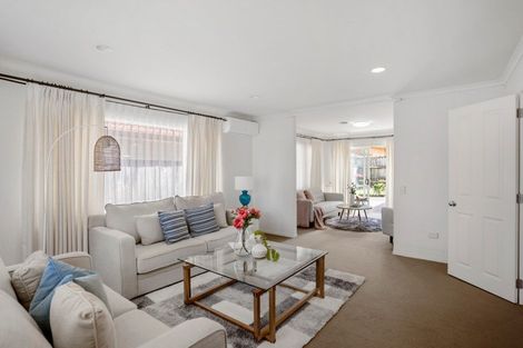 Photo of property in 80 Middlefield Drive, Flat Bush, Auckland, 2016