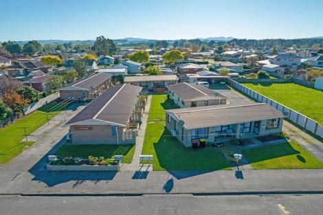 Photo of property in 1-12/71 Main Street, Mataura, 9712