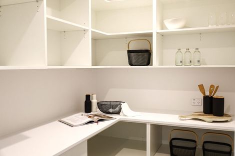 Photo of property in 9 Samuel Place, Terrace End, Palmerston North, 4410