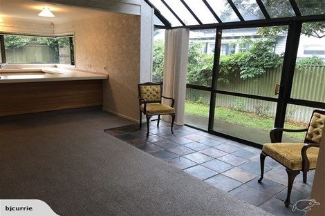 Photo of property in 32 Langston Avenue, Palmerston North, 4414