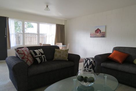 Photo of property in 11 Donald Street, Regent, Whangarei, 0112