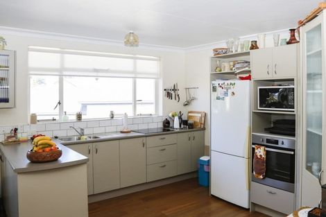 Photo of property in 1 Weston Road, Holmes Hill, Oamaru, 9401