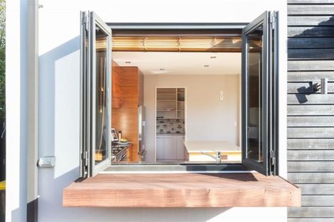 Photo of property in 6a Sawyers Arms Road, Northcote, Christchurch, 8052