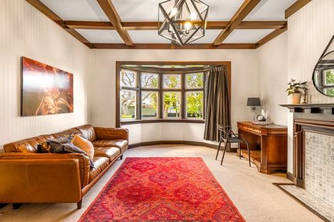 Photo of property in 5 Parkes Avenue, Saint Johns Hill, Whanganui, 4501