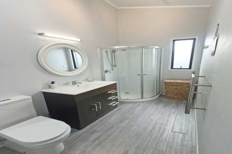 Photo of property in 217 Range Road, Papamoa Beach, Papamoa, 3118