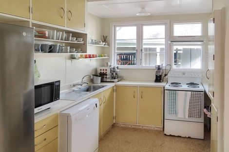 Photo of property in 30a Whitemans Road, Silverstream, Upper Hutt, 5019