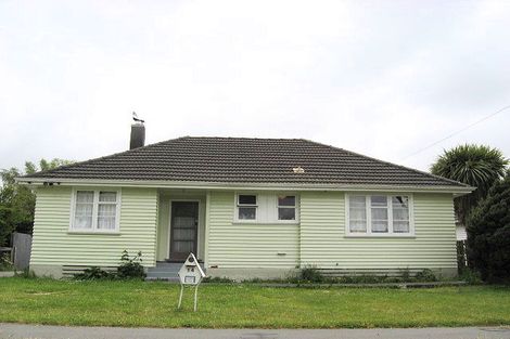 Photo of property in 14 Hooker Avenue, Bryndwr, Christchurch, 8053