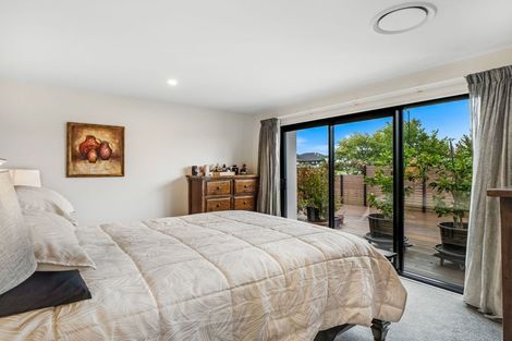 Photo of property in 21 Watkins Drive, Rangiora, 7400